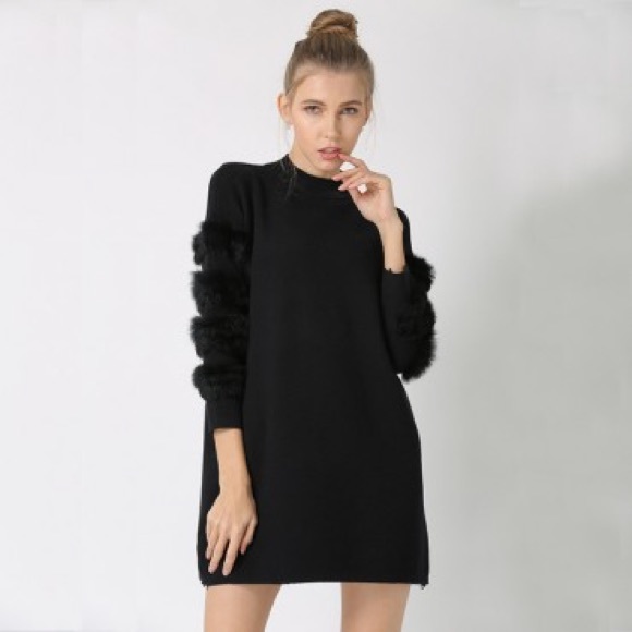 Knitted sweater dress with rabbit fur trims - Picture 1 of 8